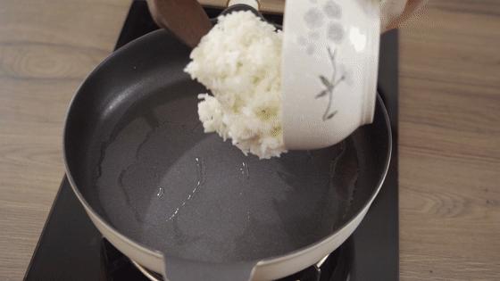 给二个小朋友做蛋包饭做法,儿童蛋包饭100种做法