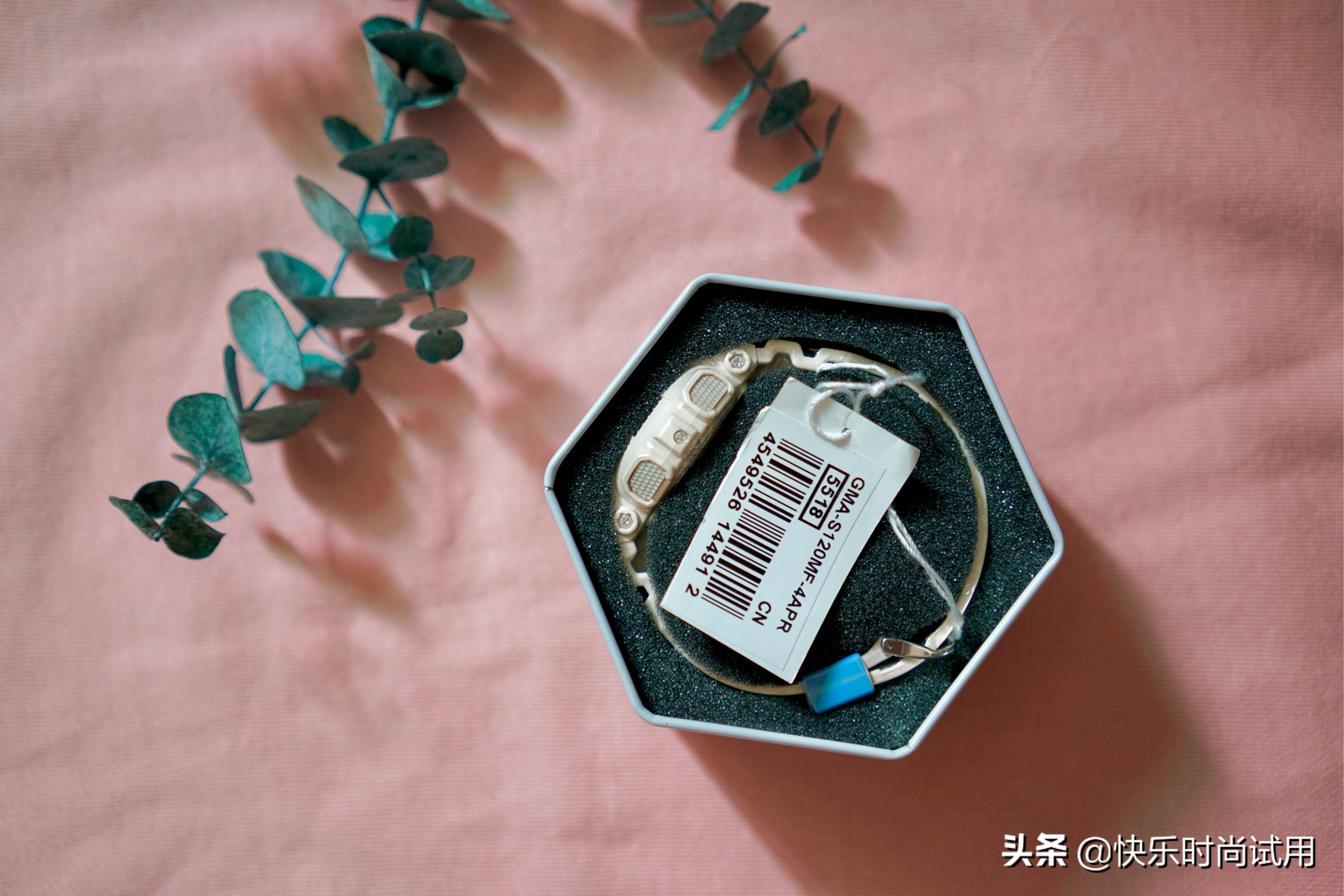 卡西欧g-shock手表女生,卡西欧手表女gshock透明