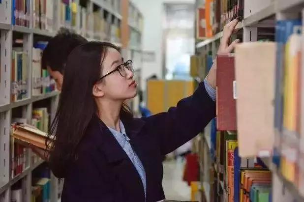 北京第二外国语学院欢迎你