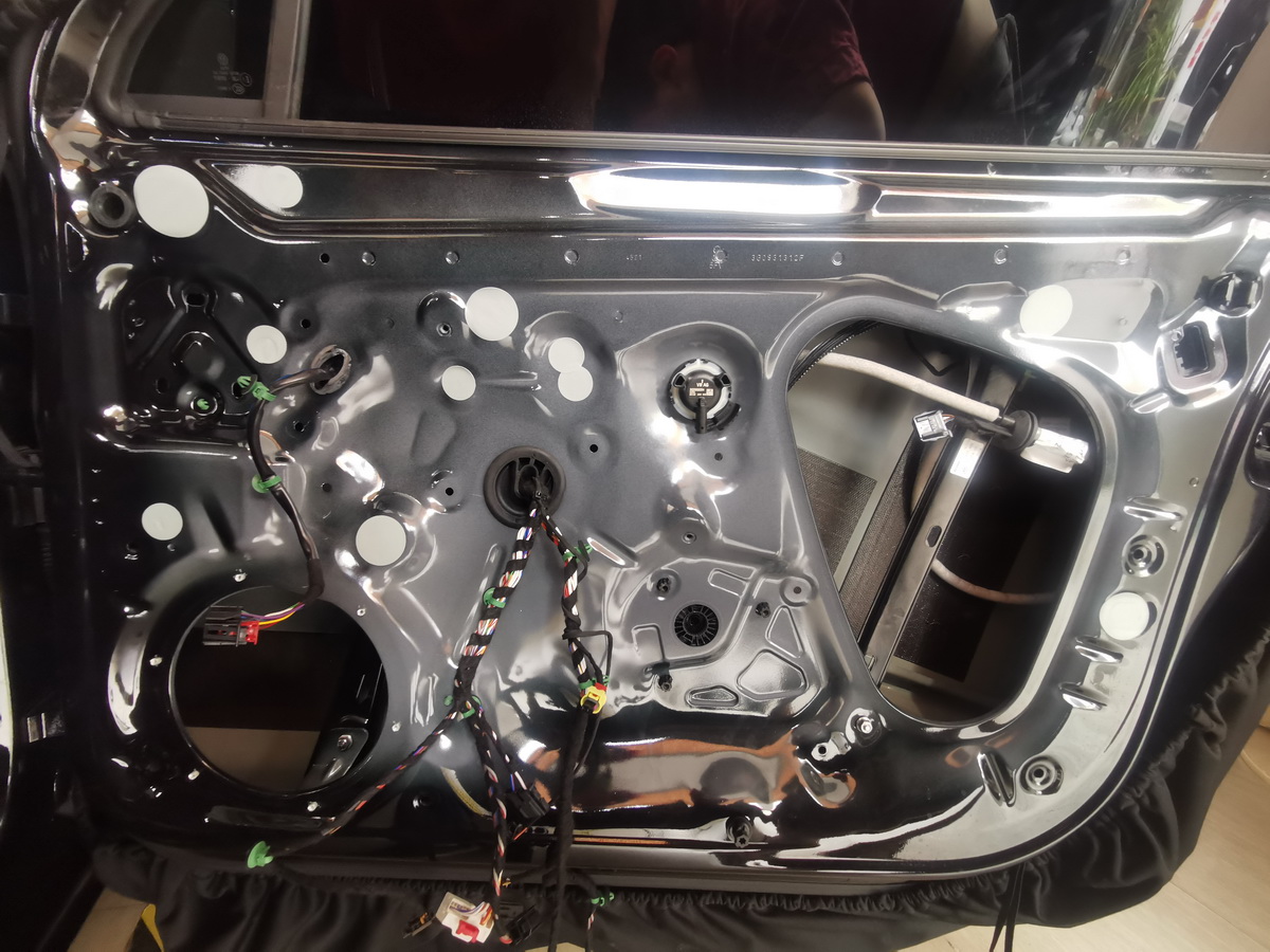 大众迈腾汽车音响隔音改装,大众迈腾加强了吗