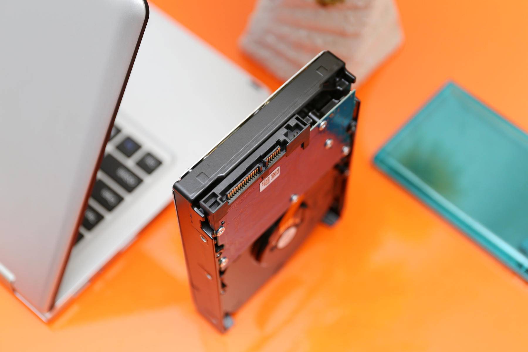 机械硬盘东芝p300与西数哪个好呀,东芝机械硬盘p300评测