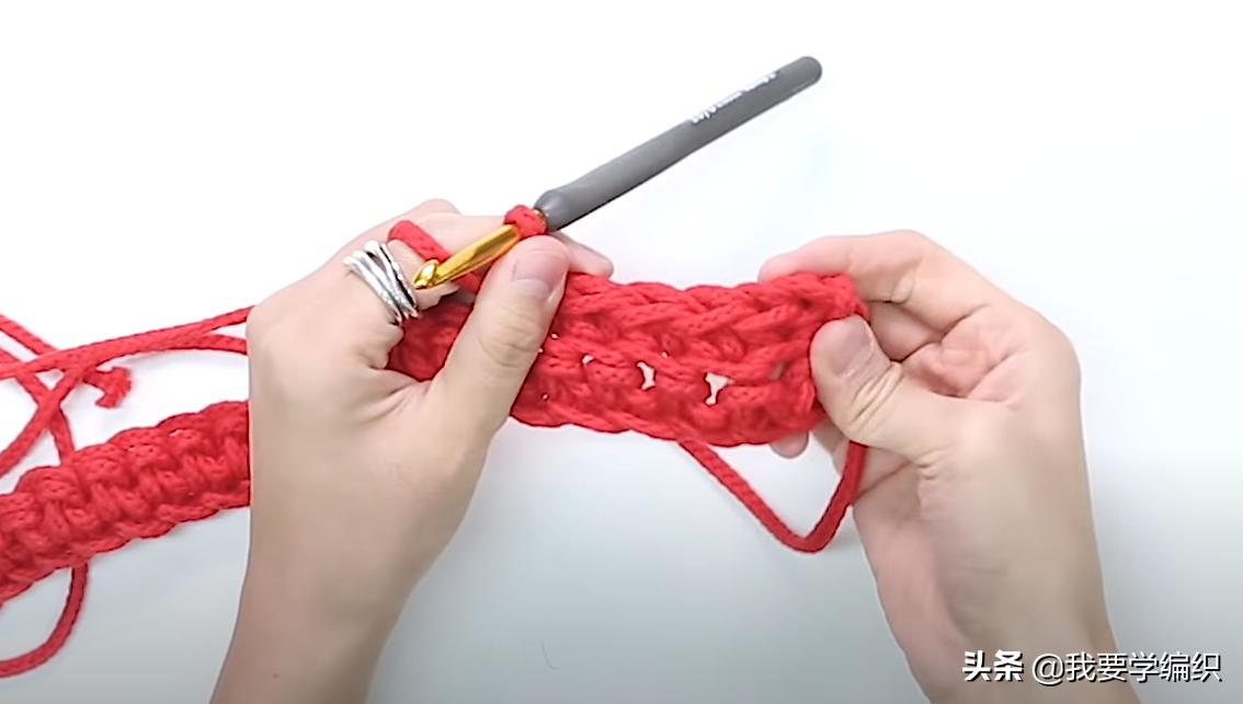 钩各种花样的抽绳包包教程,圆筒包包抽绳钩织教程