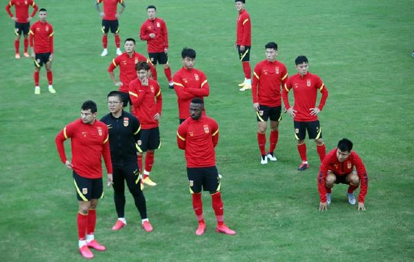 足协放权最新政策,足协新政能让中国足球触底反弹吗