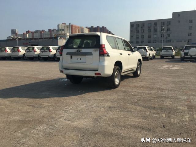 丰田霸道4500裸车价格表,丰田霸道价格表2.7手动2015