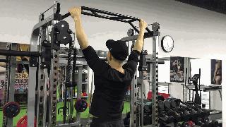 只练胸不练背会导致什么情况,只练胸肩不练背有什么后果