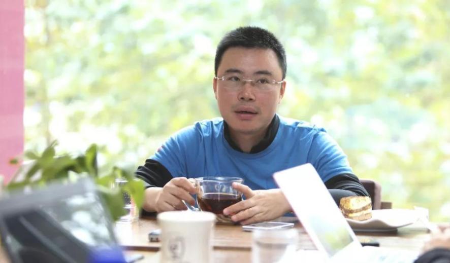 快播王欣新作“马桶”社交APP遭腾讯全面封杀，腾讯在怕什么