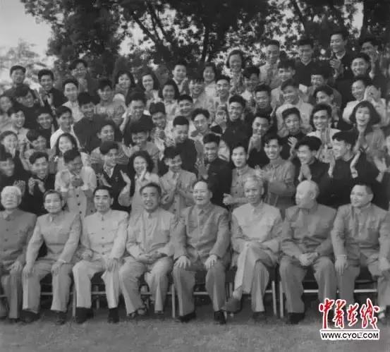 再道一声老师好,再道一声