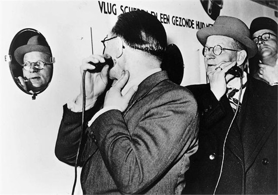 男士剃须三个阶段,男人剃须历史