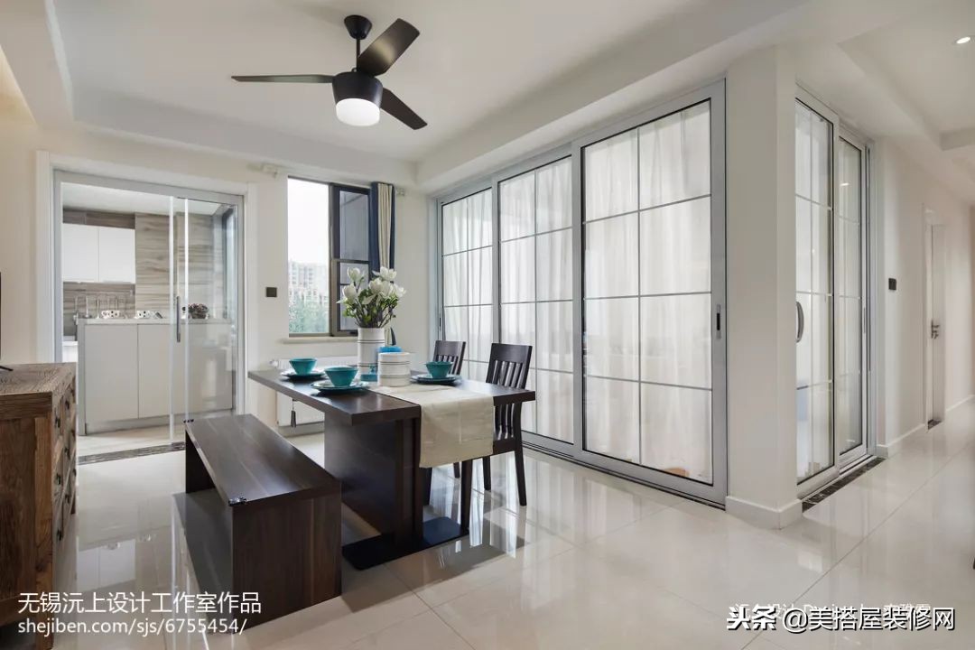 卧室和客厅筒灯尺寸,客厅餐厅一体选多大尺寸瓷砖