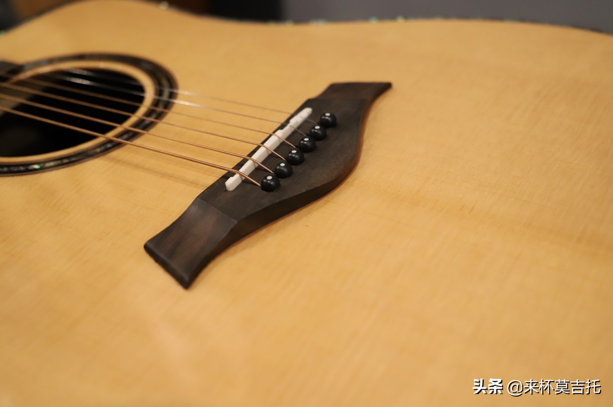 2000元到3000元入门吉他推荐,2000到5000价位的吉他推荐