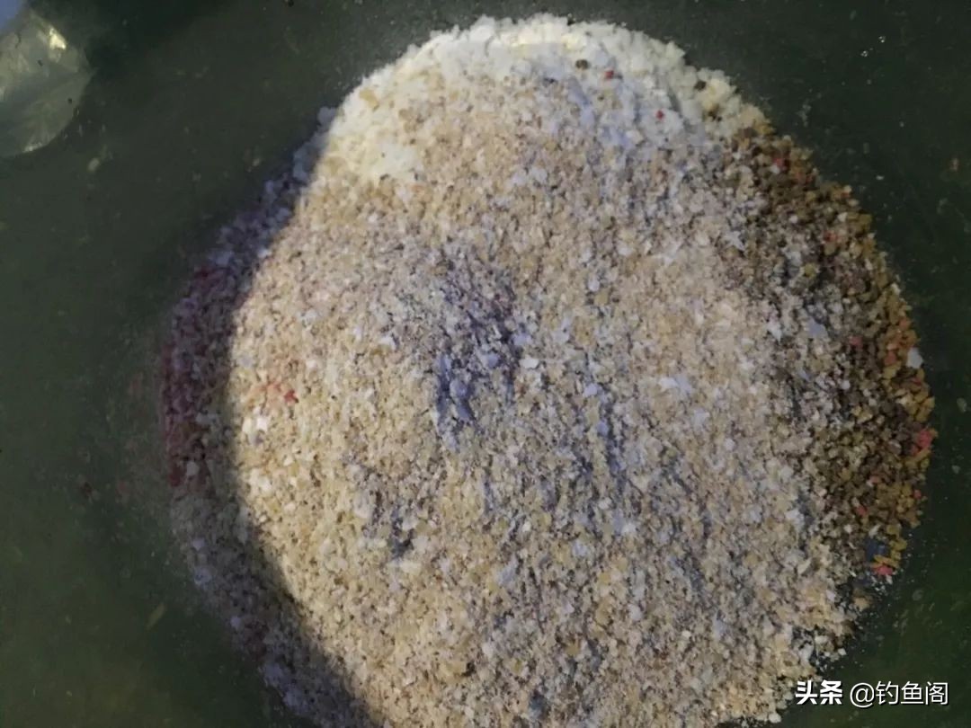 冬天用薯味饵料钓鲤鱼怎么样,薯味黄色风暴配什么饵料