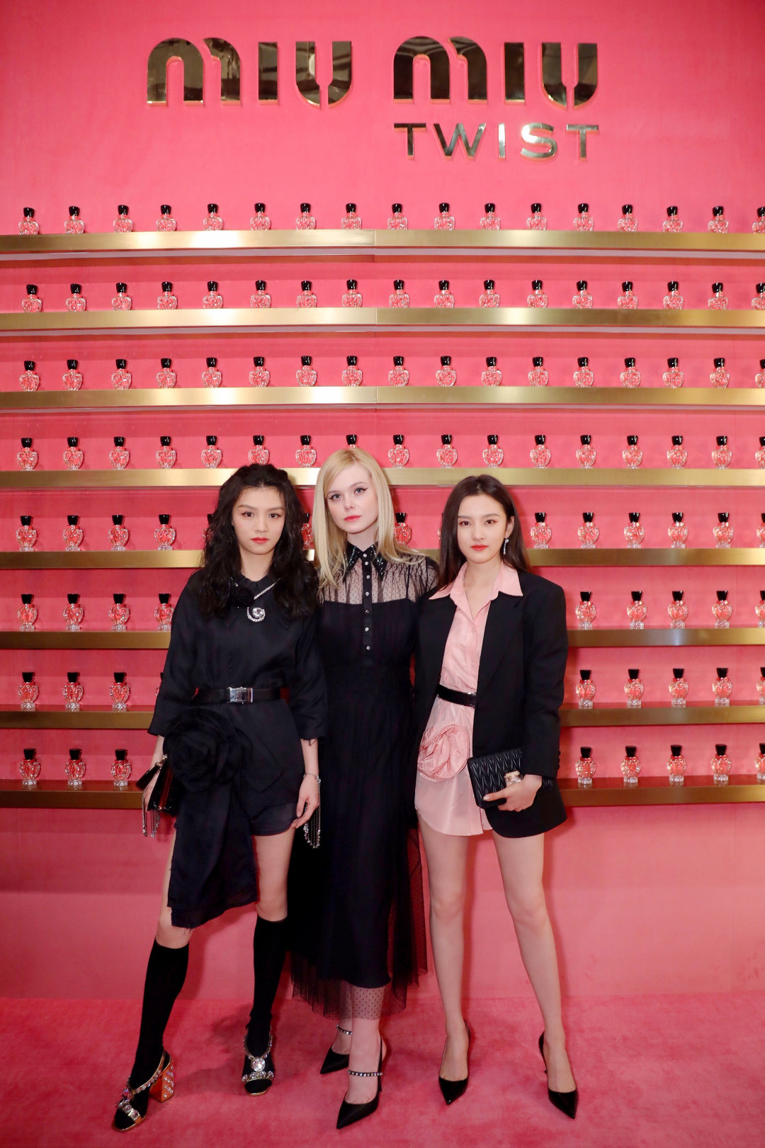 娱乐圈6位当红小花大PK，谁是你心中的最佳MiuMiu少女？