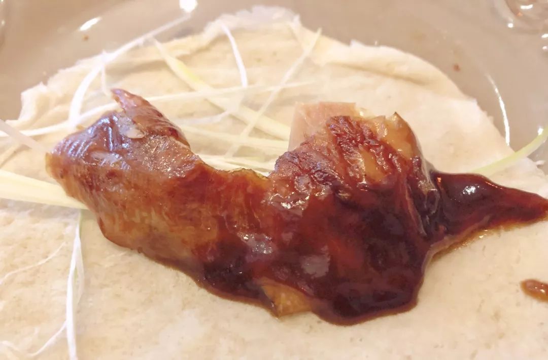 无夜市不夏天！西园里菜场竟然是个“深夜大食堂”？