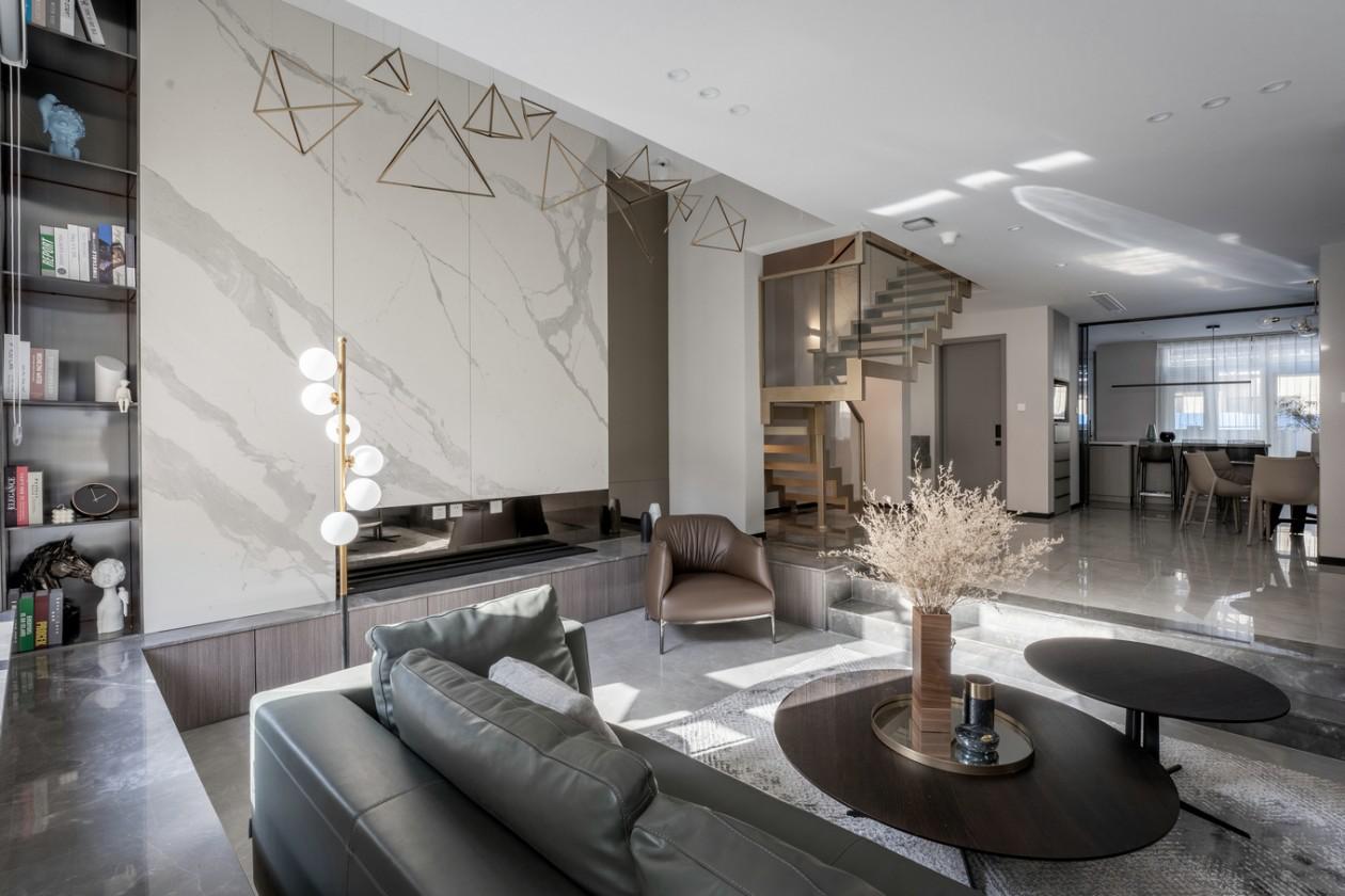 娴蜂紵閾濆闂ㄧ獥瑁呴グ,娴蜂紵瑁呴グ瑁呮舰