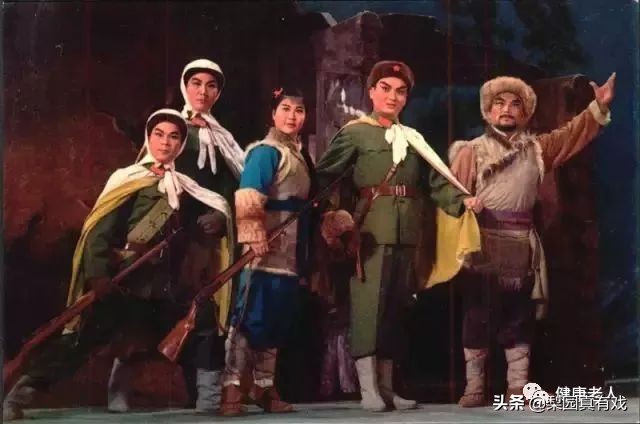 怀旧经典老电影八个样板戏,当年样板戏31首经典唱段难得一见