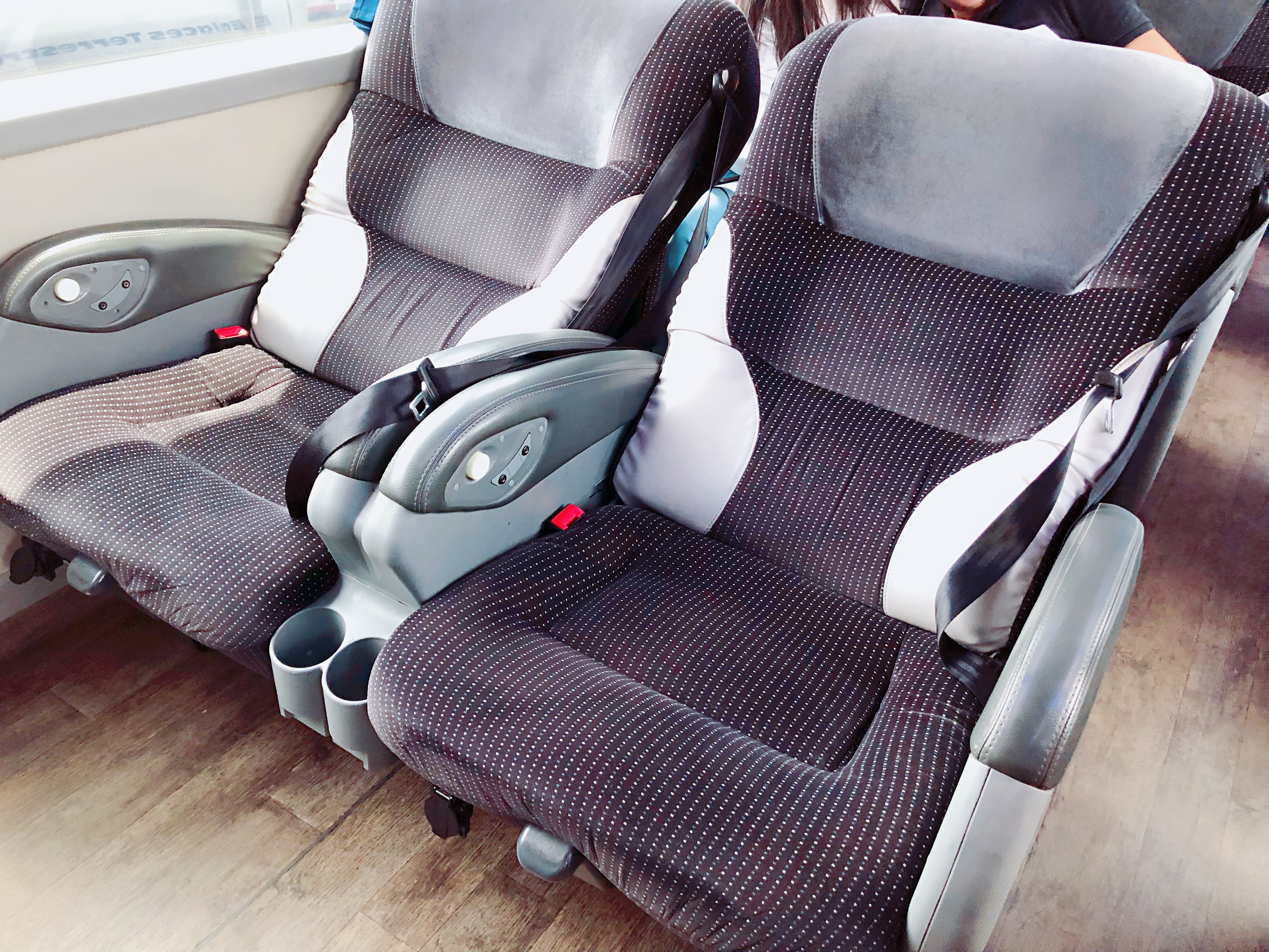 墨西哥大巴免费,墨西哥三辆大巴