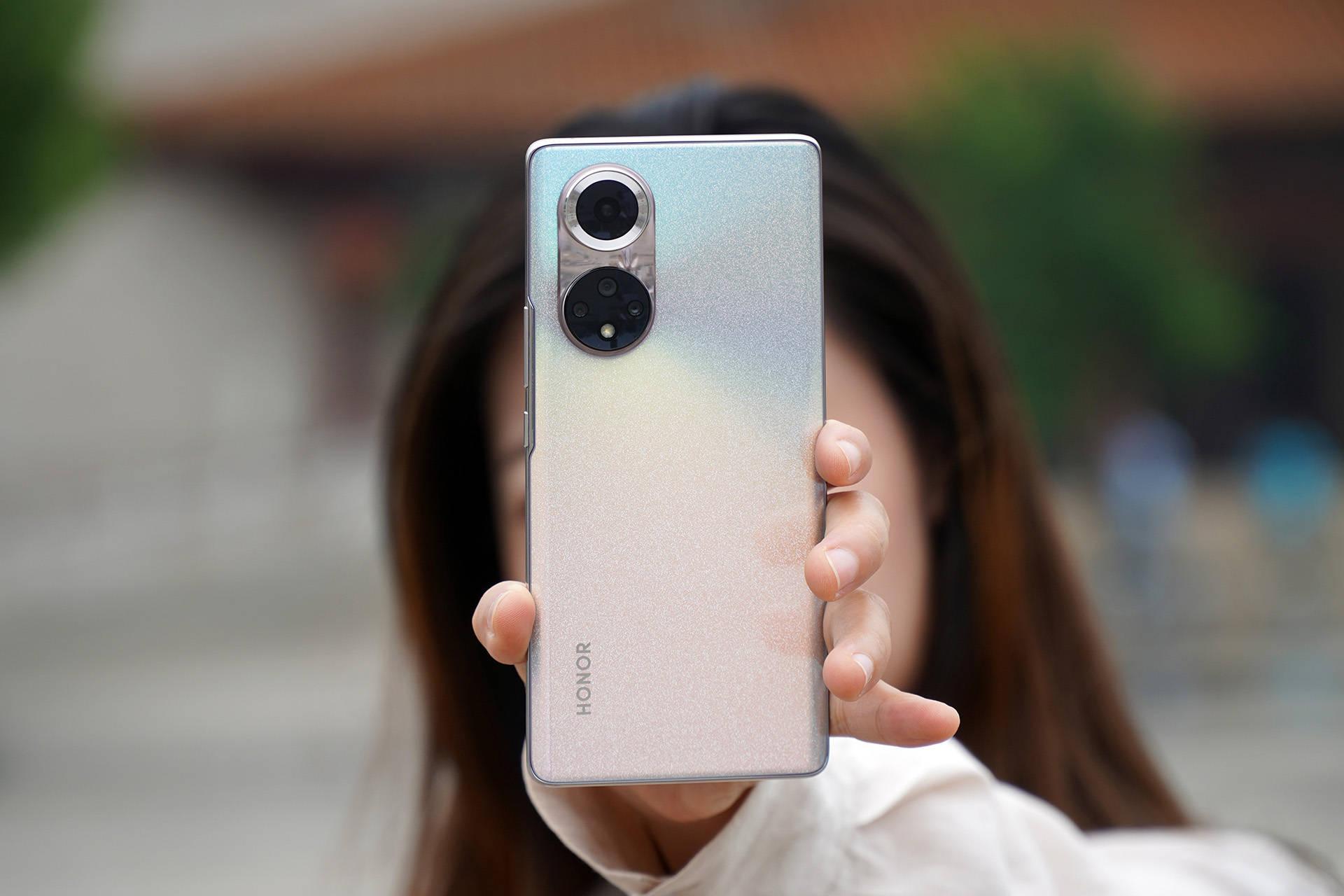 荣耀magic4被曝,荣耀magic4pro突然恢复出厂设置