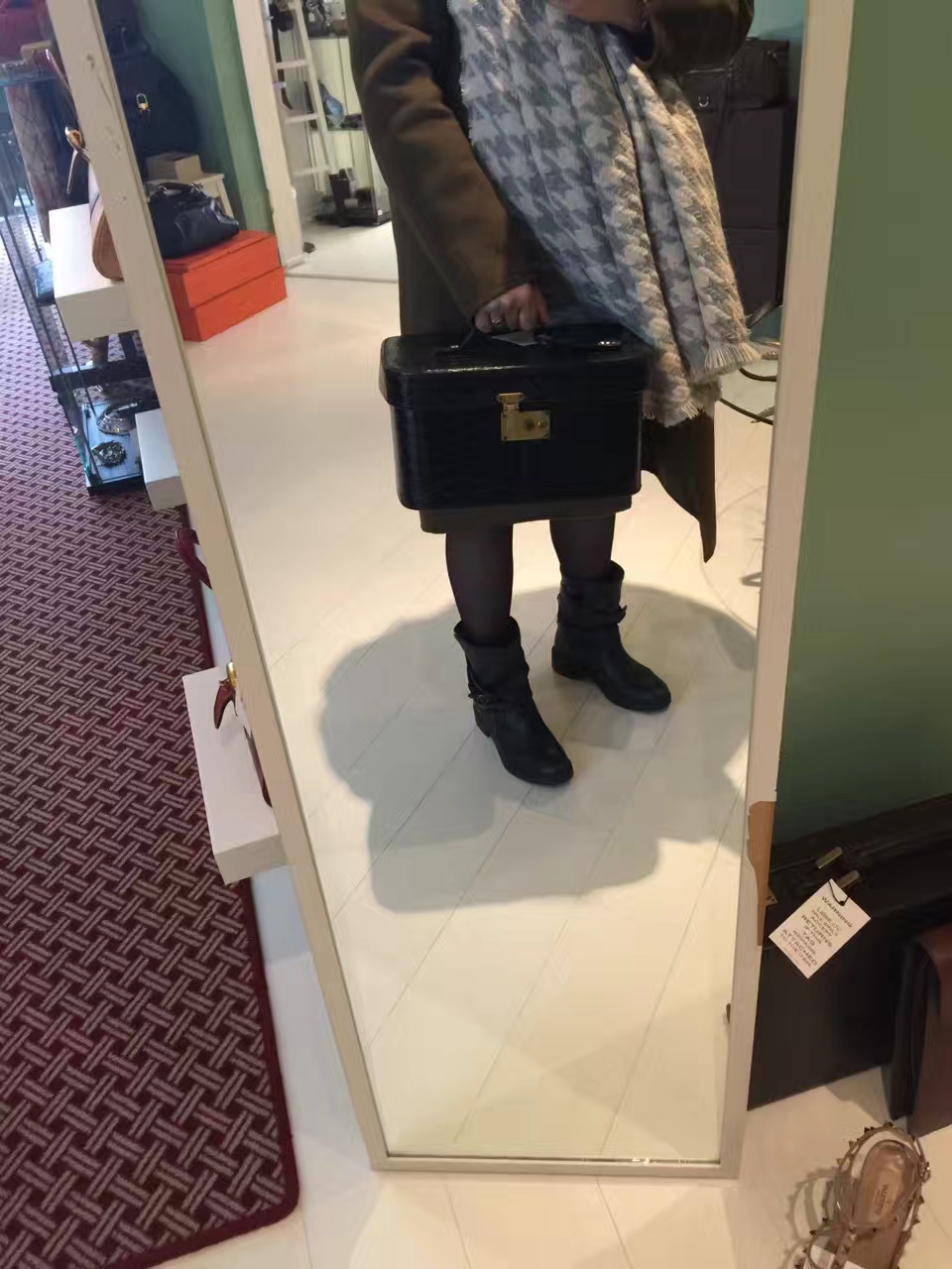 濂緢鍝佺墝delvaux,delvaux濂緢鍝佺墝