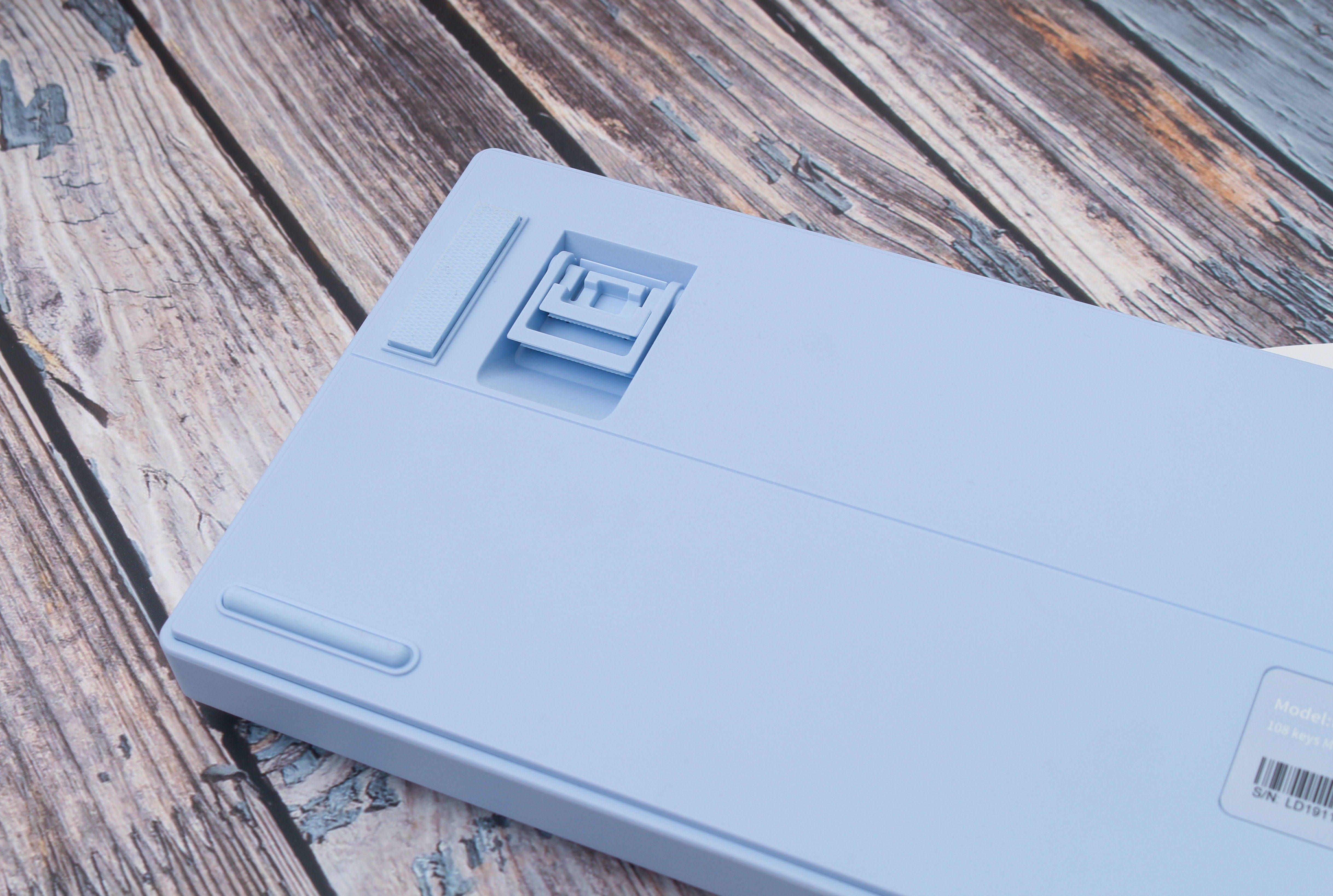 青轴红轴茶轴键盘怎么选,ikbc青轴茶轴黑轴红轴的区别