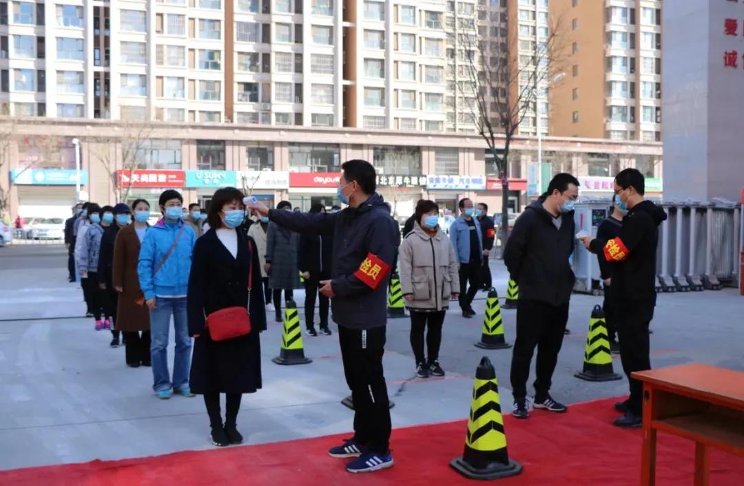 香河三中高一开学时间,廊坊香河一中返校