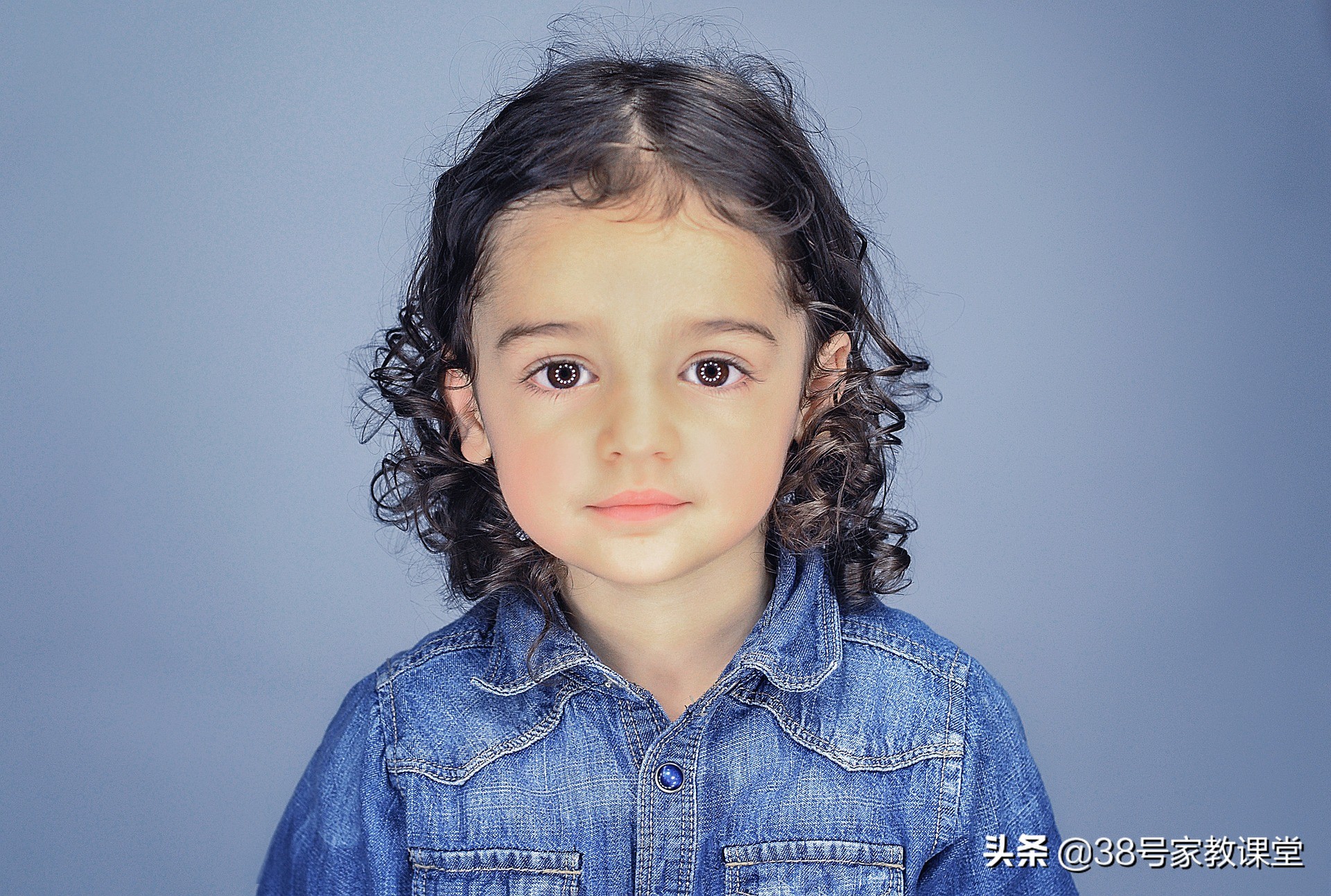 面对孩子的不良习惯父母该怎么做,亲子沟通疏导孩子的不良情绪