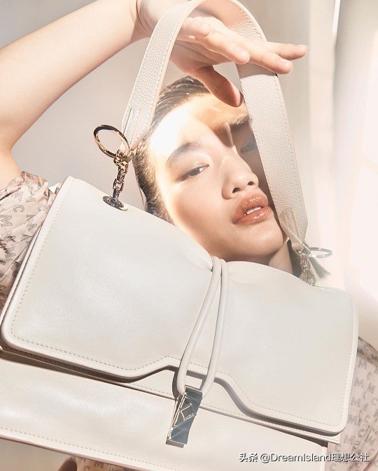 mcm中古包牛角包粉色,mcm秋冬值得入手的包