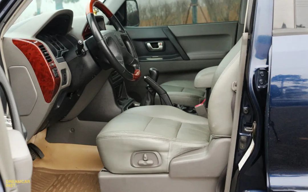 帕杰罗v73玩具,帕杰罗四驱车玩具