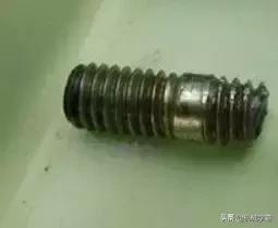 丝攻钻头断在孔里面怎么办,丝锥钻头断在孔里