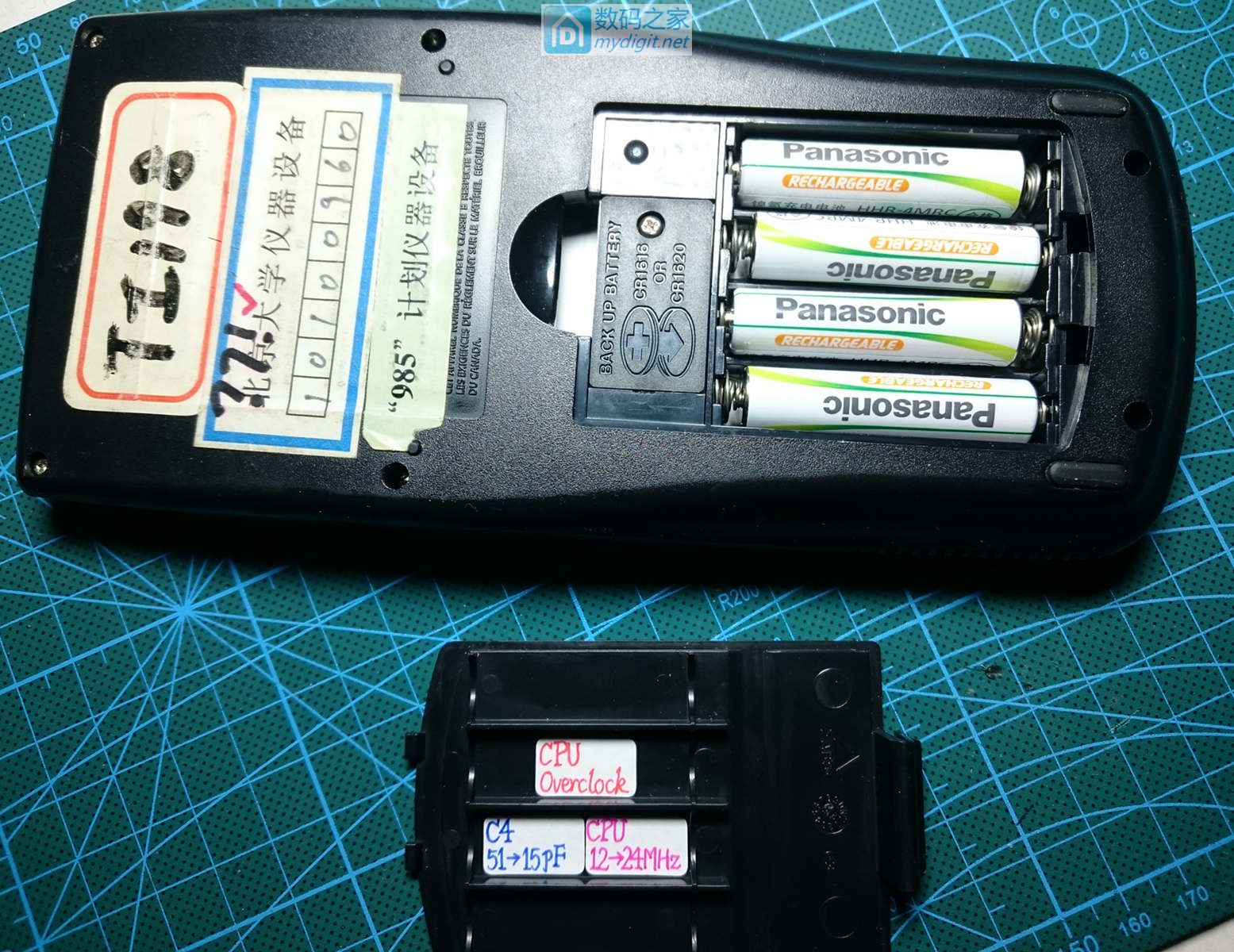 技术大牛太强了！德州仪器TI-89图形计算器拆机维修和CPU超频