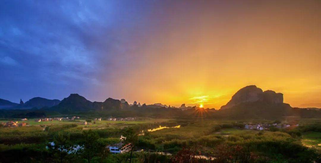 韶关丹霞山一日旅游攻略,去韶关丹霞山旅游攻略