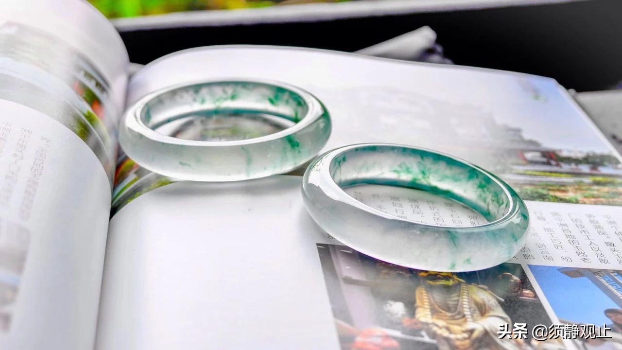 碧玉手镯圆条好看还是扁条好看,圆条手镯和扁条手镯哪个好看