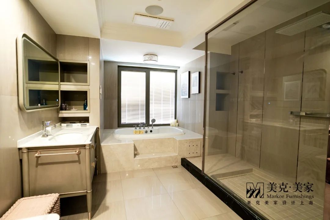 世茂湖滨花园一号楼,世茂湖滨花园188弄