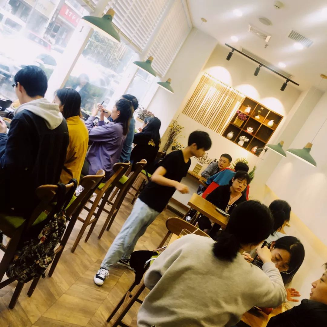 青岛有柴犬的日料店,青岛柴犬日料