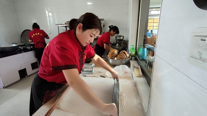 靖边有什么好玩的地方,靖边是个好地方