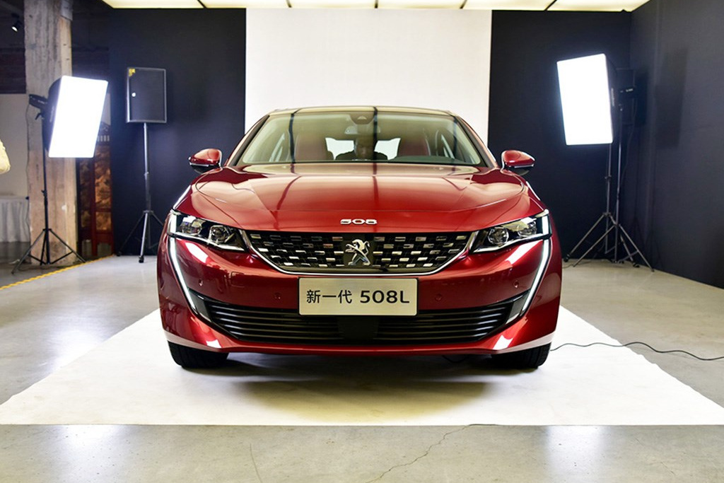 标致508l口碑最好的车,标致508和迈腾是一个档次吗