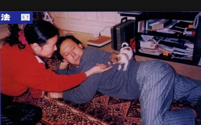 姜文情史：被人堵在屋里写具过书，写完后又加了五个字，令人唏嘘