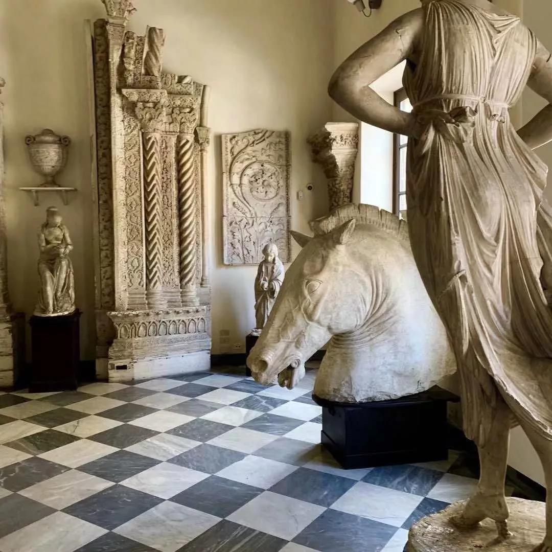 西西里的美丽传说解析,西西里的美丽传说国语版