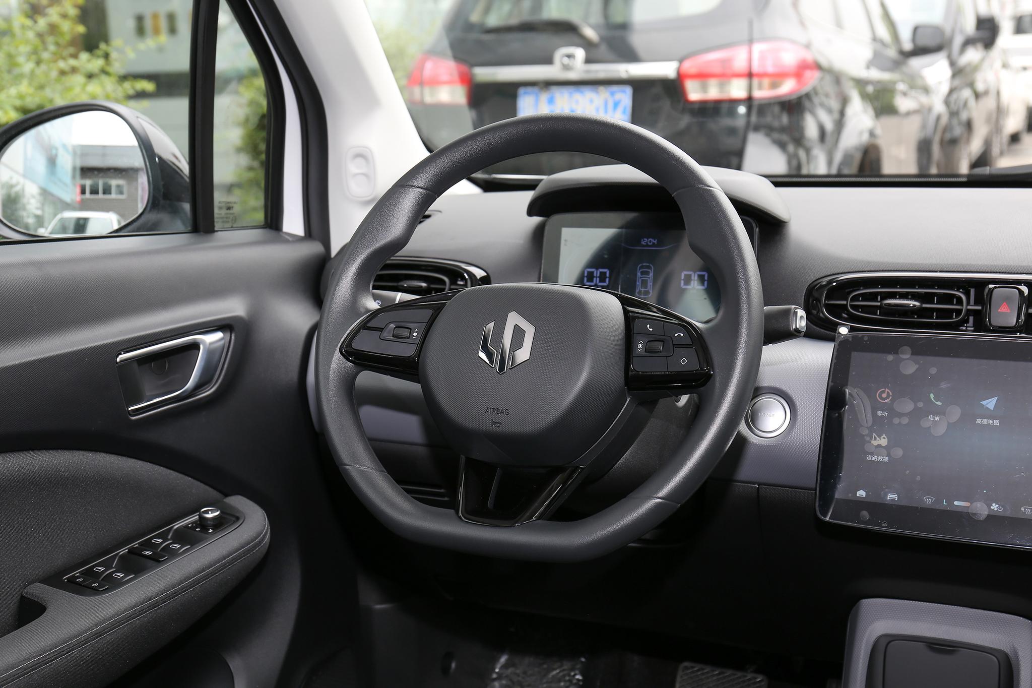 零跑新能源电动汽车t03,最便宜的新能源车零跑t03