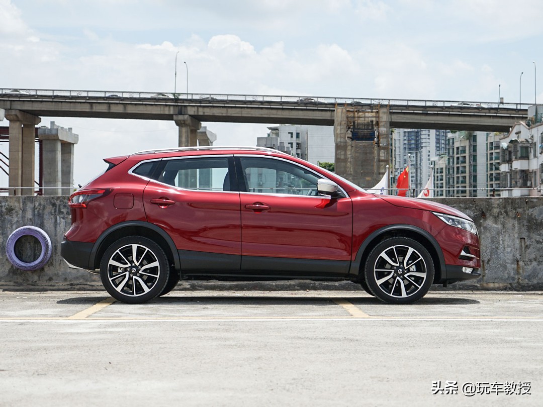 本田缤智逍客,2023款逍客经典舒适版与缤智对比