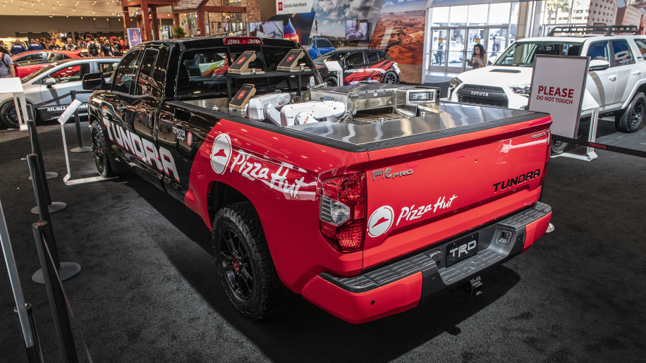 丰田和必胜客合作开发卡车自动烤箱，以后不用去餐馆就可以吃披萨