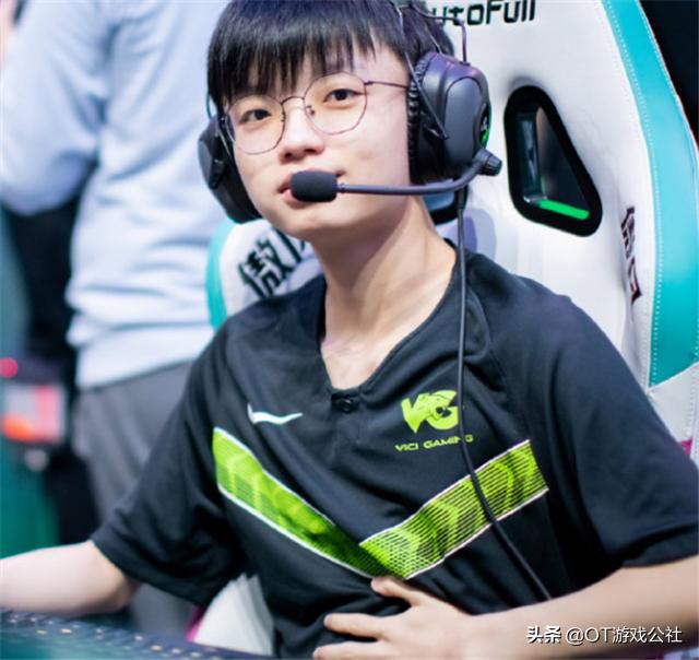 香锅被人点评,香锅怼lpl视频完整版