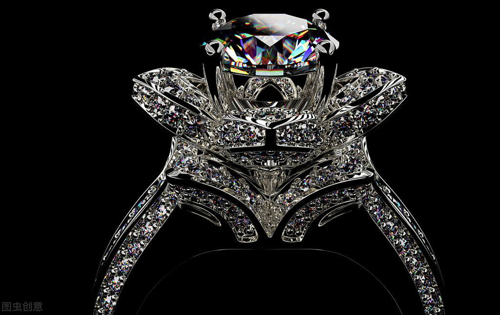 锆石属于常见钻石仿制品吗,珠宝仿制品锆石