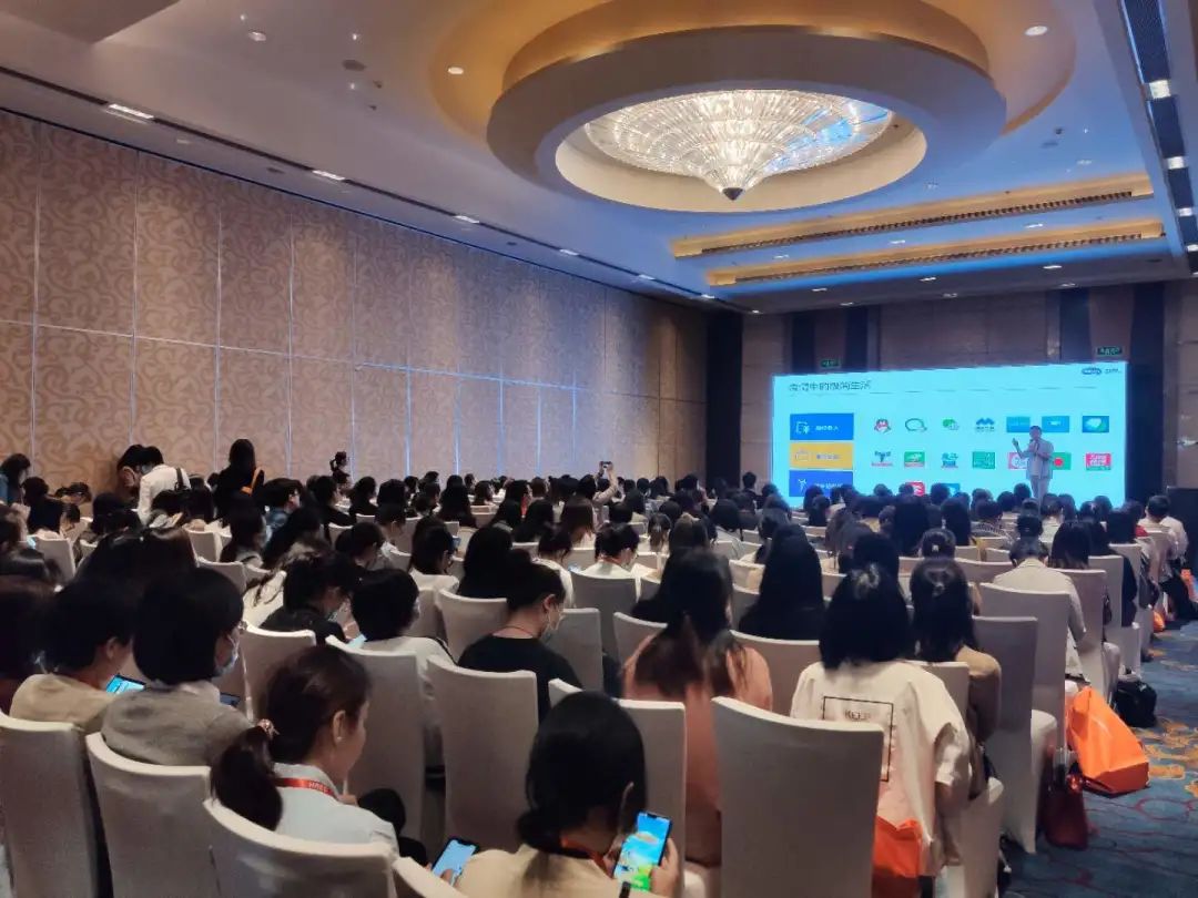 明基的简介,明基逐鹿