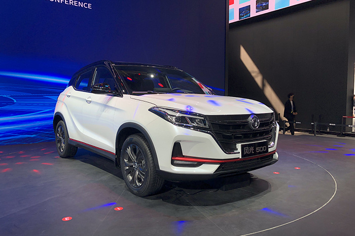 吉利星瑞和高尔夫8哪个更值得买,高尔夫和星瑞