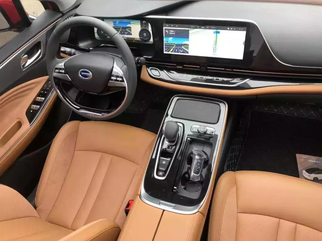 广汽新能源AionS：我不要你觉得，我要我觉得