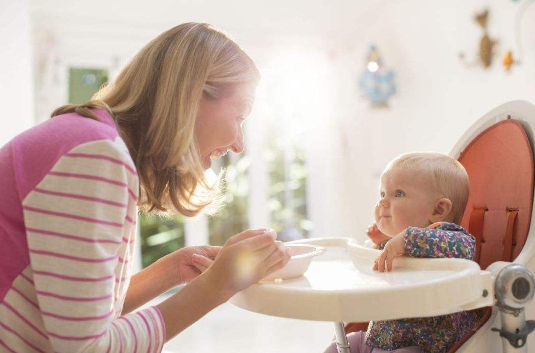 宝宝夜里大哭如何安抚,宝宝受到惊吓半夜哭闹解决办法