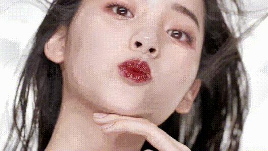 欧阳娜娜种草口红,欧阳娜娜最近代言的口红