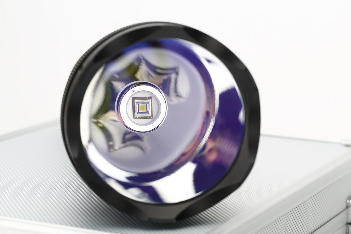 性能怪兽7500流明超级远射雷鸣兔SD90评测#科技快报#