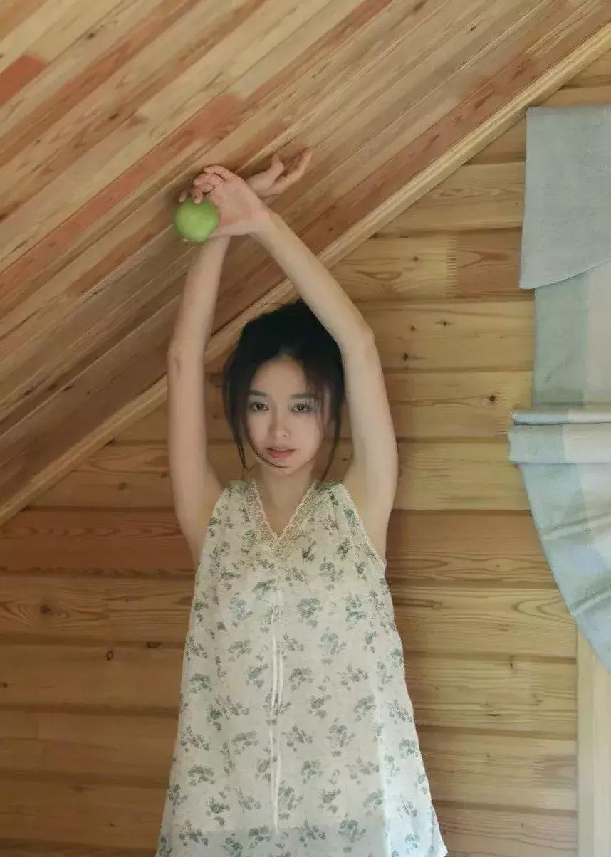 女明星怎么那么好看,中国女星春晚造型