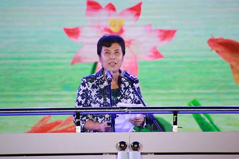 淮阳龙湖风景区荷花盛开,淮阳荷花风景区